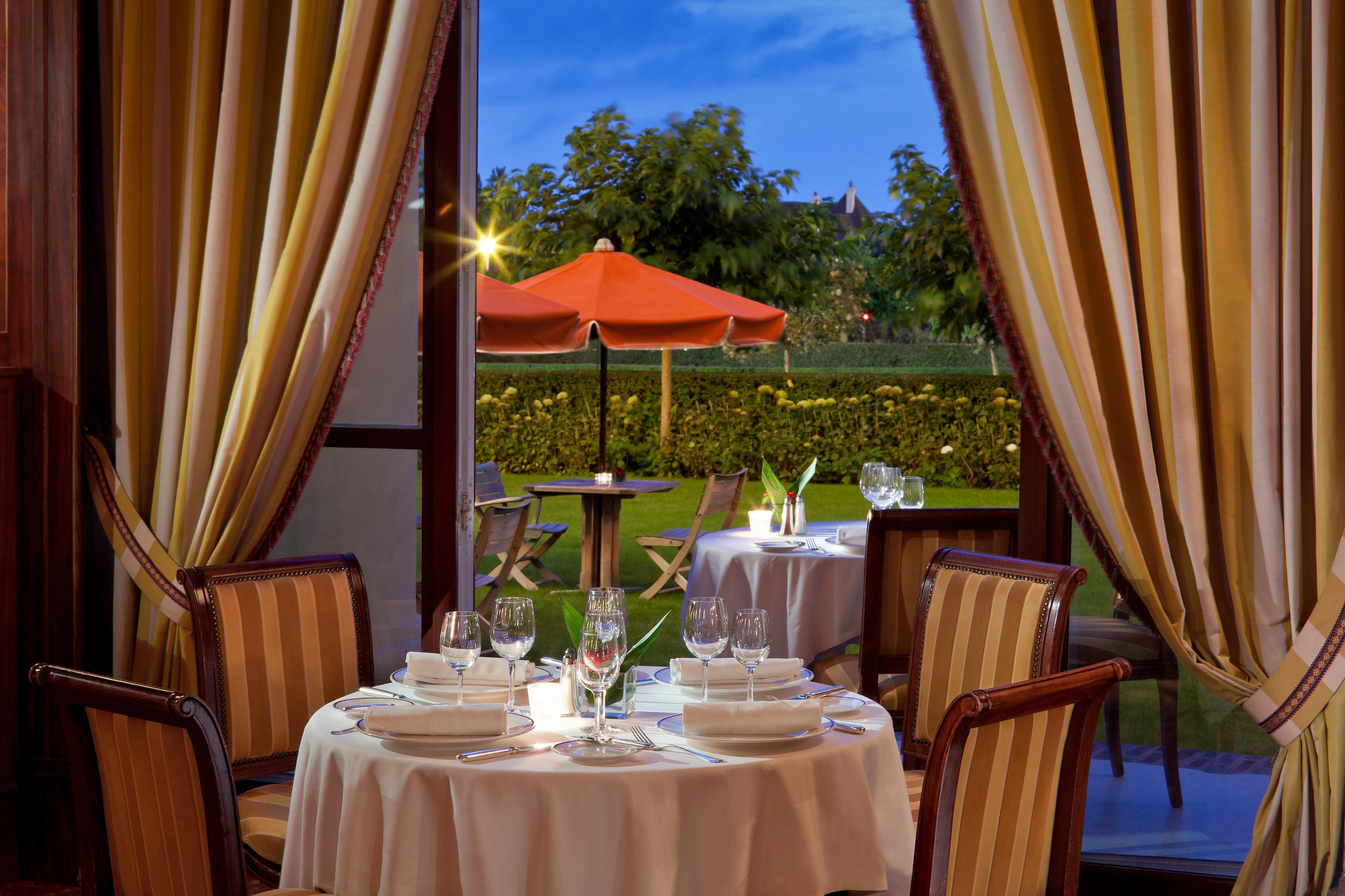 Hotel Barriere Le Royal דוביל מסעדה תמונה